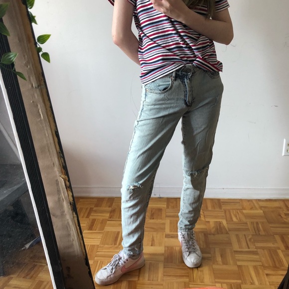 WASHED BLUE DISTRESSED DENIM JEANS - Picture 2 of 3